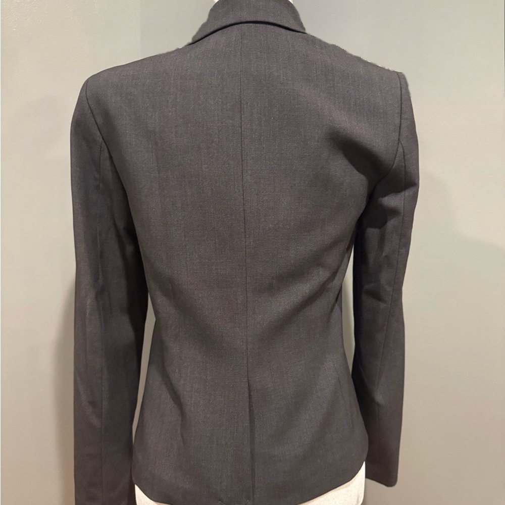 *PRE-OWNED* Calvin Klein Women's Size 2 Two Button Lux Blazer - Picture 2 of 7